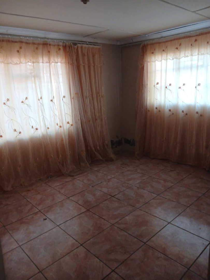 6 Bedroom Property for Sale in Berlin Eastern Cape